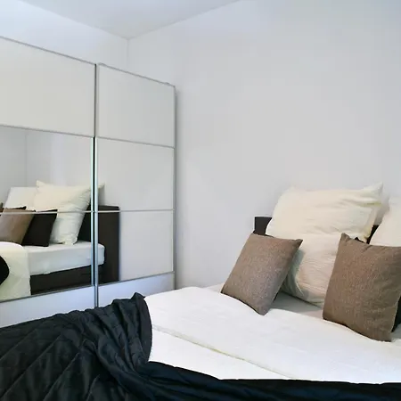 Appartement Im Gruenen, Zentral In Biberach Biberach an der Riß Exterior foto